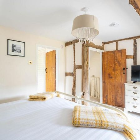 Cotswold Thatched Cottage Mickleton  المظهر الخارجي الصورة