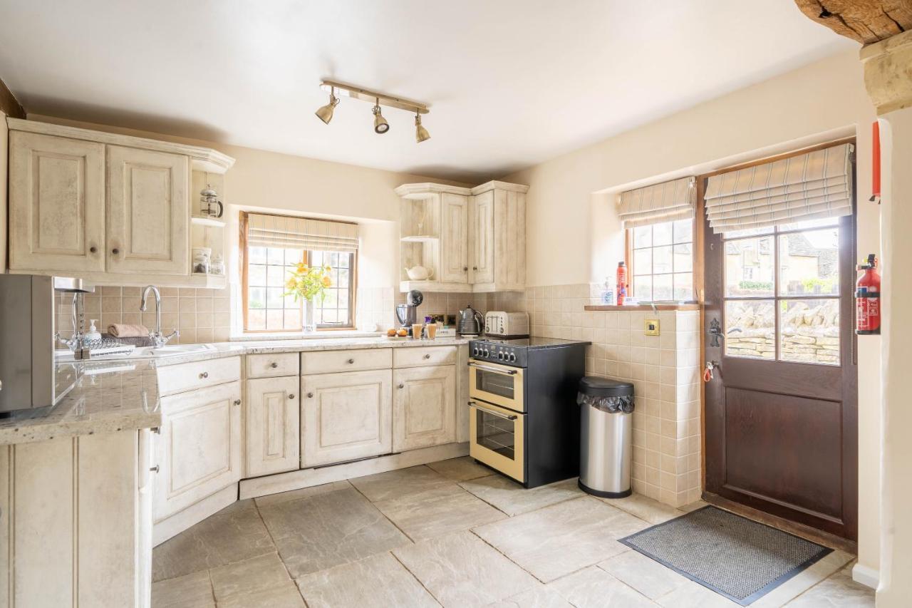 Cotswold Thatched Cottage Mickleton  المظهر الخارجي الصورة