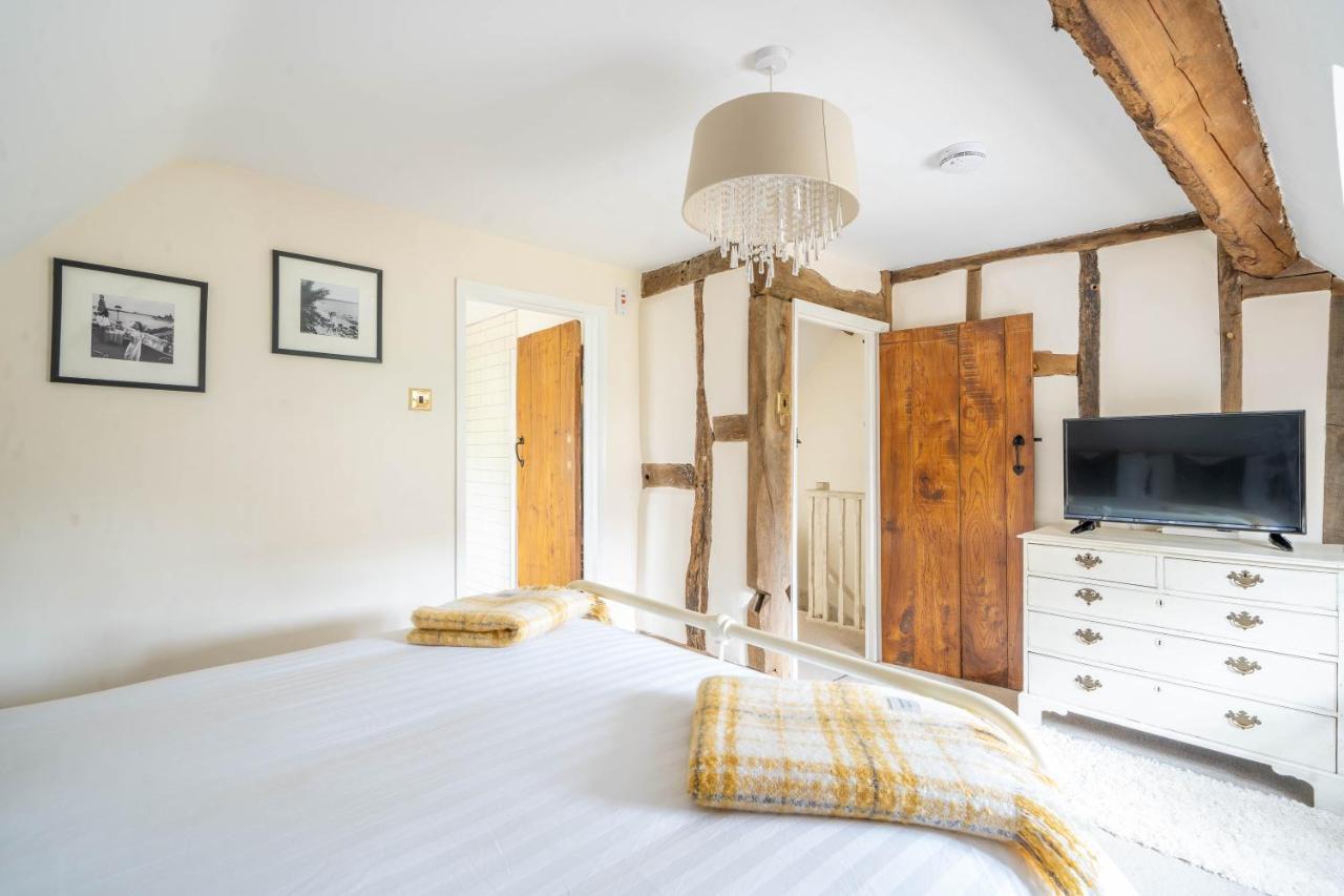 Cotswold Thatched Cottage Mickleton  المظهر الخارجي الصورة
