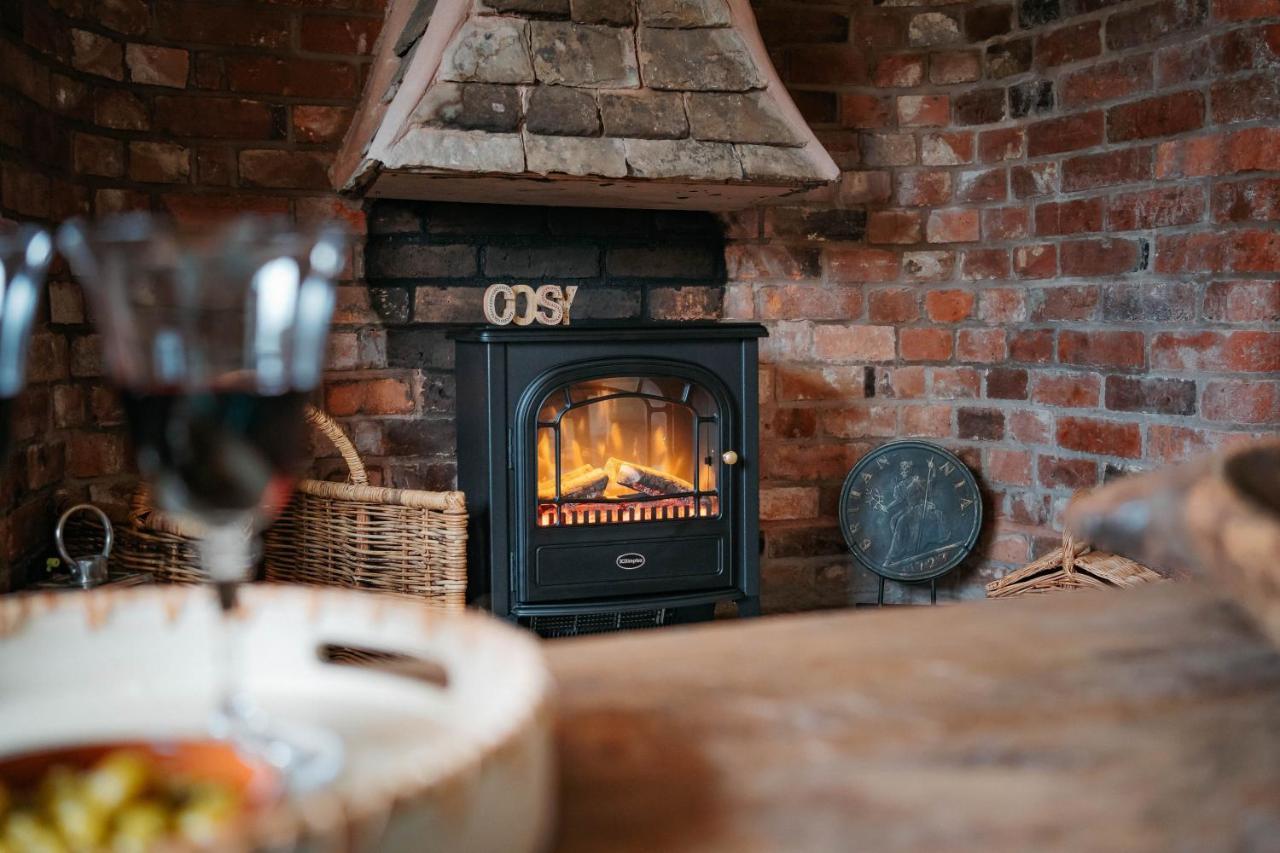 Cotswold Thatched Cottage Mickleton  المظهر الخارجي الصورة