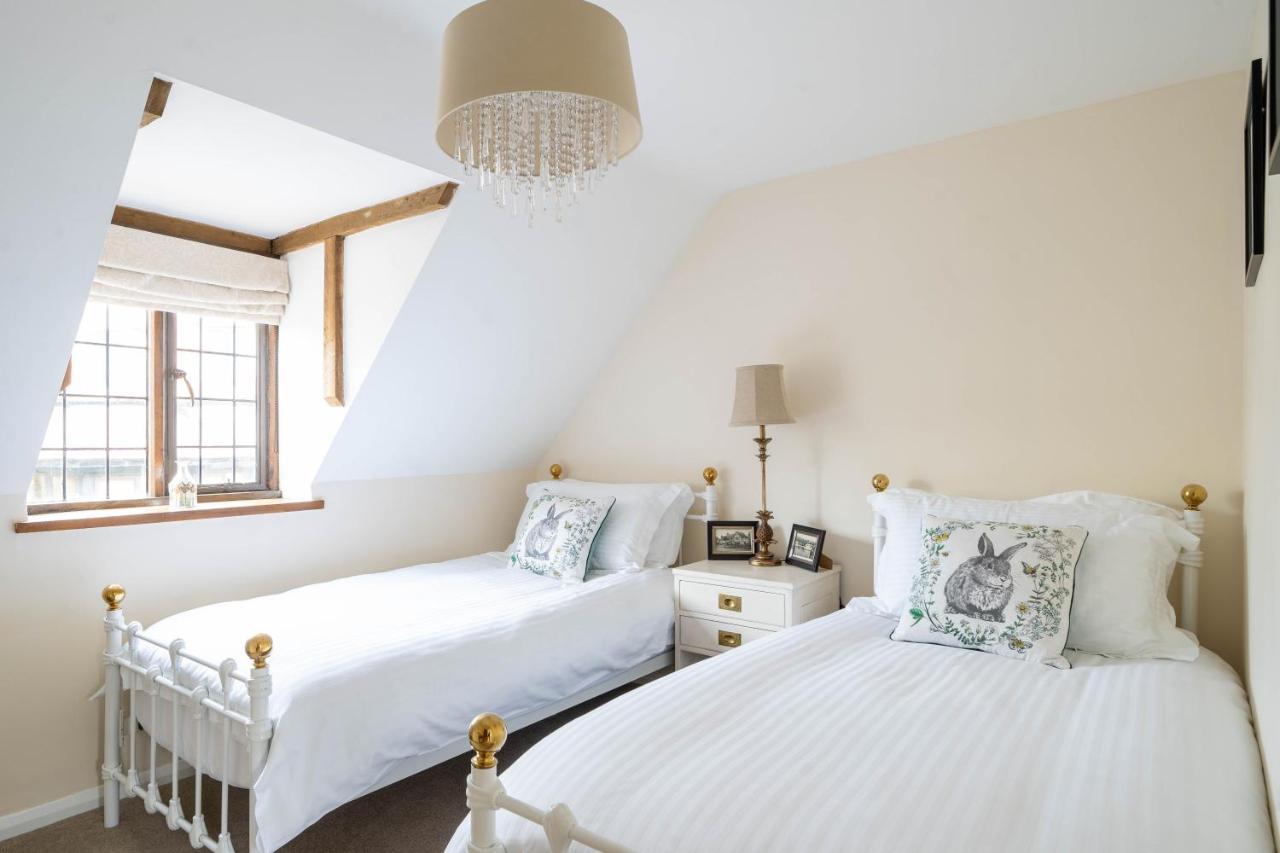 Cotswold Thatched Cottage Mickleton  المظهر الخارجي الصورة