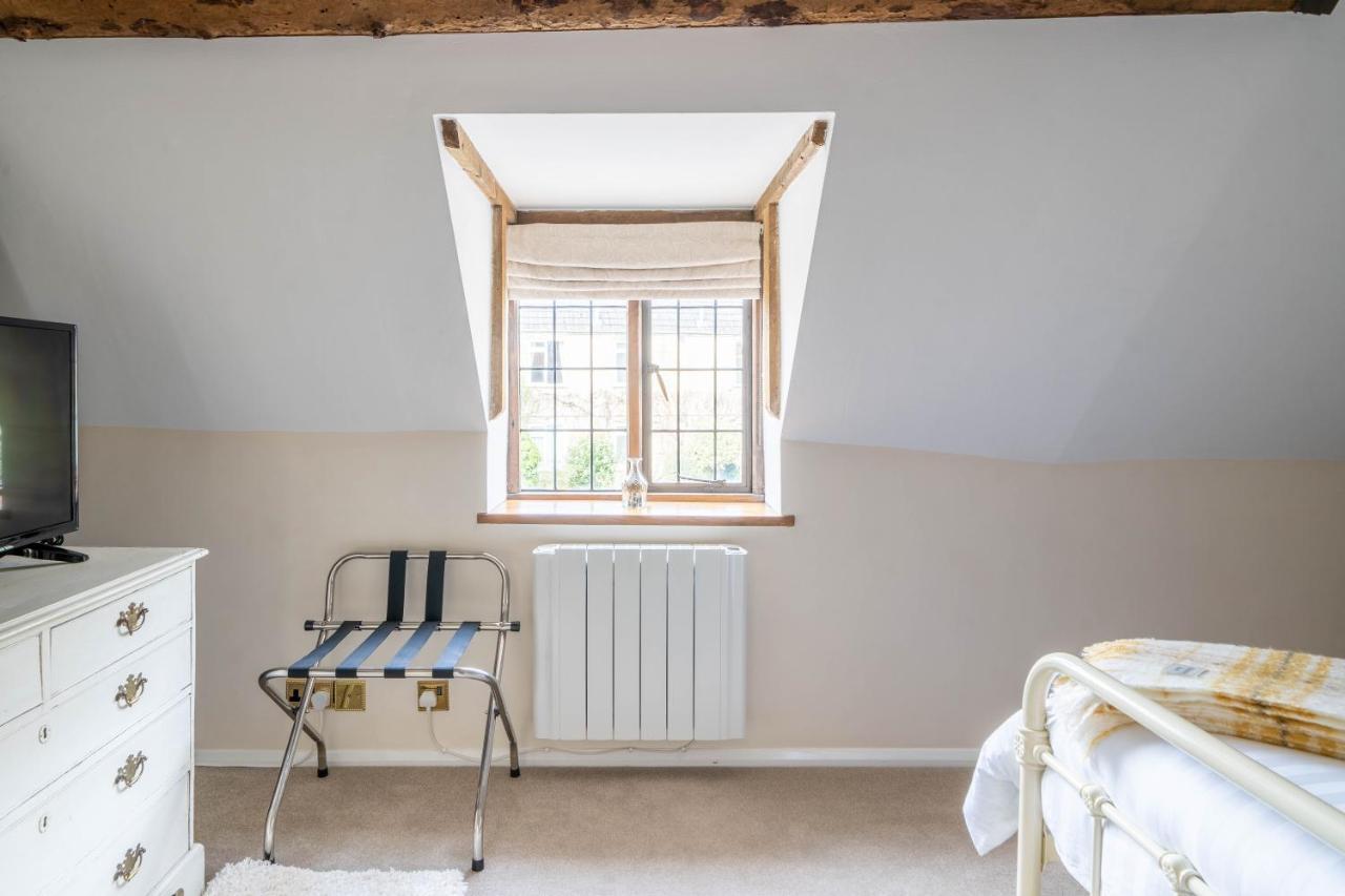 Cotswold Thatched Cottage Mickleton  المظهر الخارجي الصورة